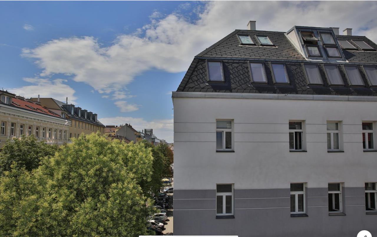 Sunny Penthouse L Dg1'14 * Wenen